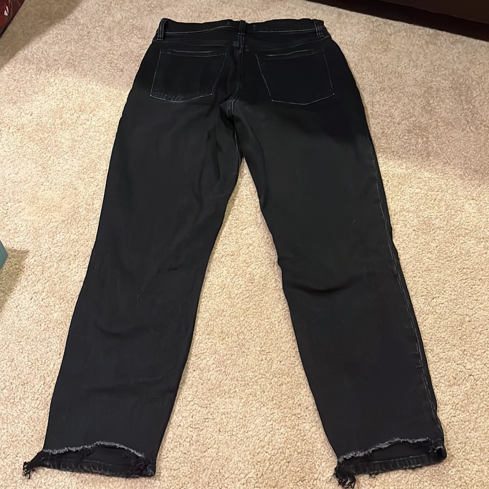 A&F the mom high rise black jeans - Picture 2 of 4